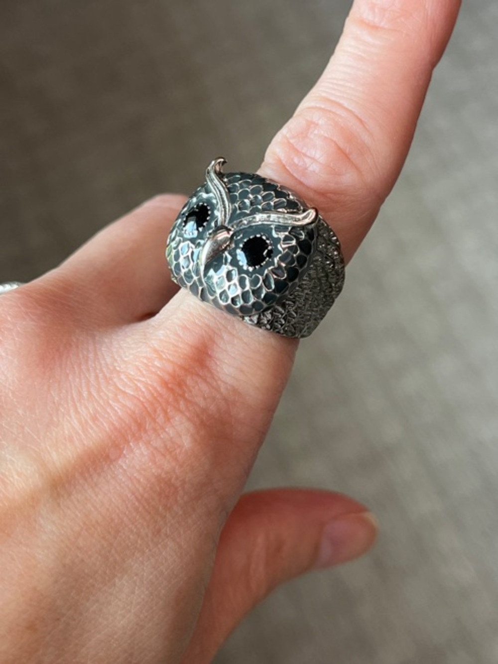 Silver Owl Statement Ring with Shiny Eyes